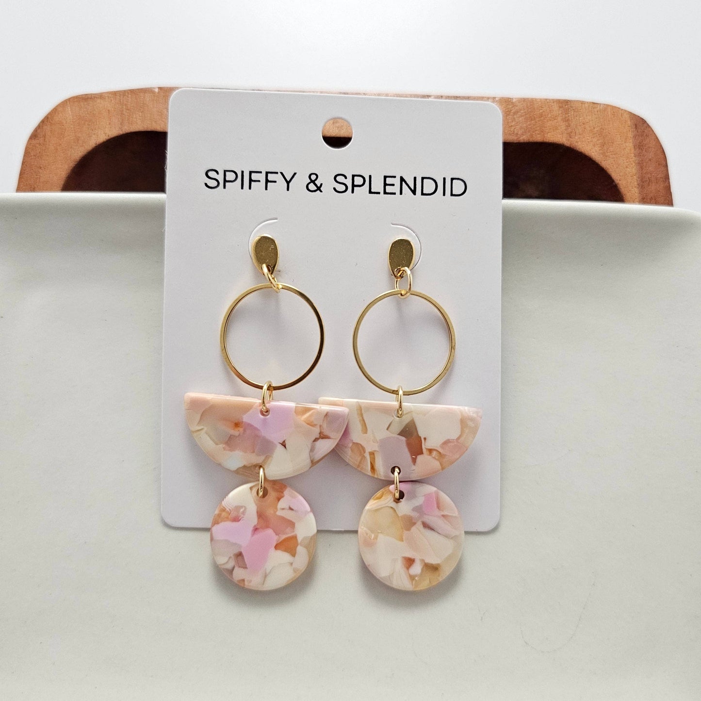 Wren Earrings - Peachy Pink // Fall, Jewelry, Gifts
