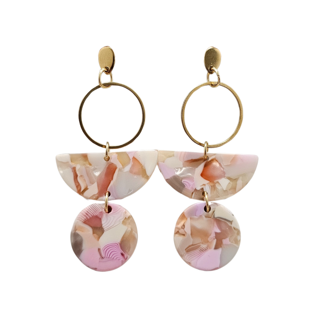 Wren Earrings - Peachy Pink // Fall, Jewelry, Gifts