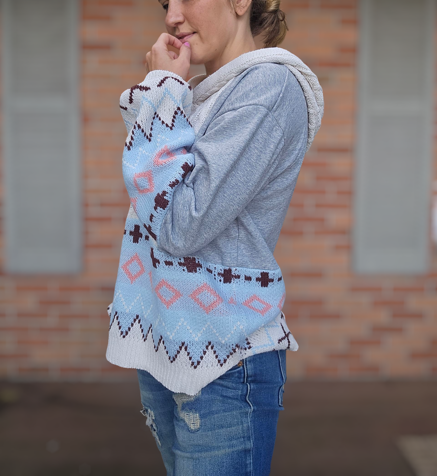 Easel Hooded Patterned Grey Sweater