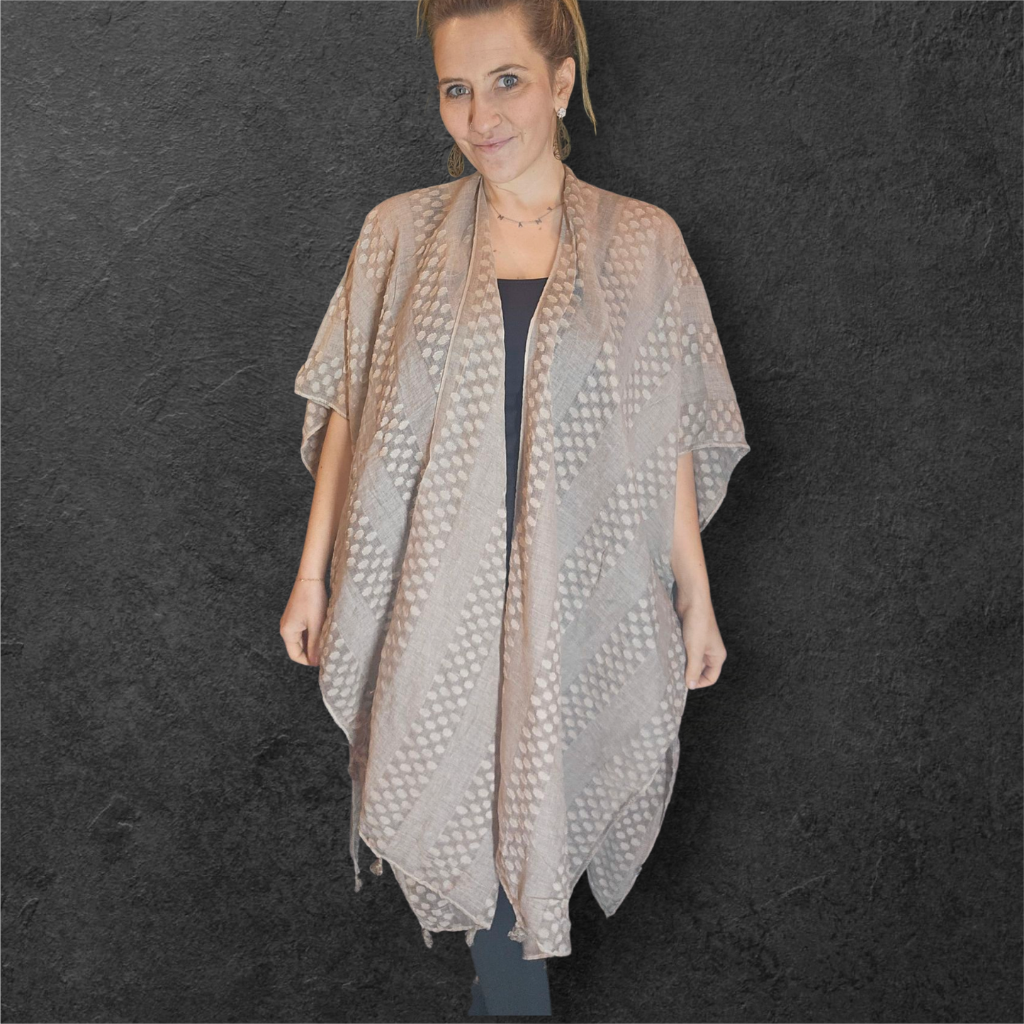 Pom Trimmed Jacquard Kimono