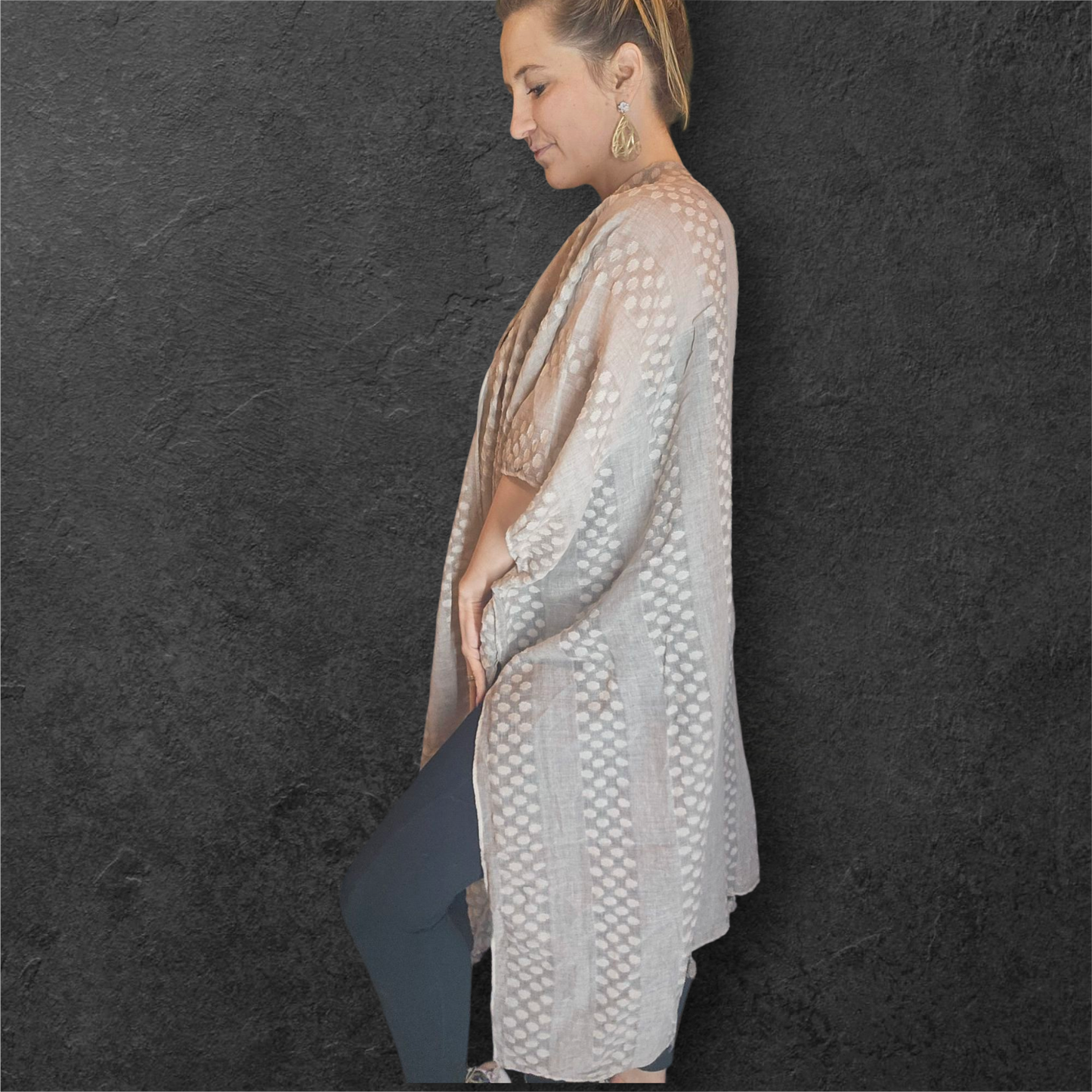 Pom Trimmed Jacquard Kimono