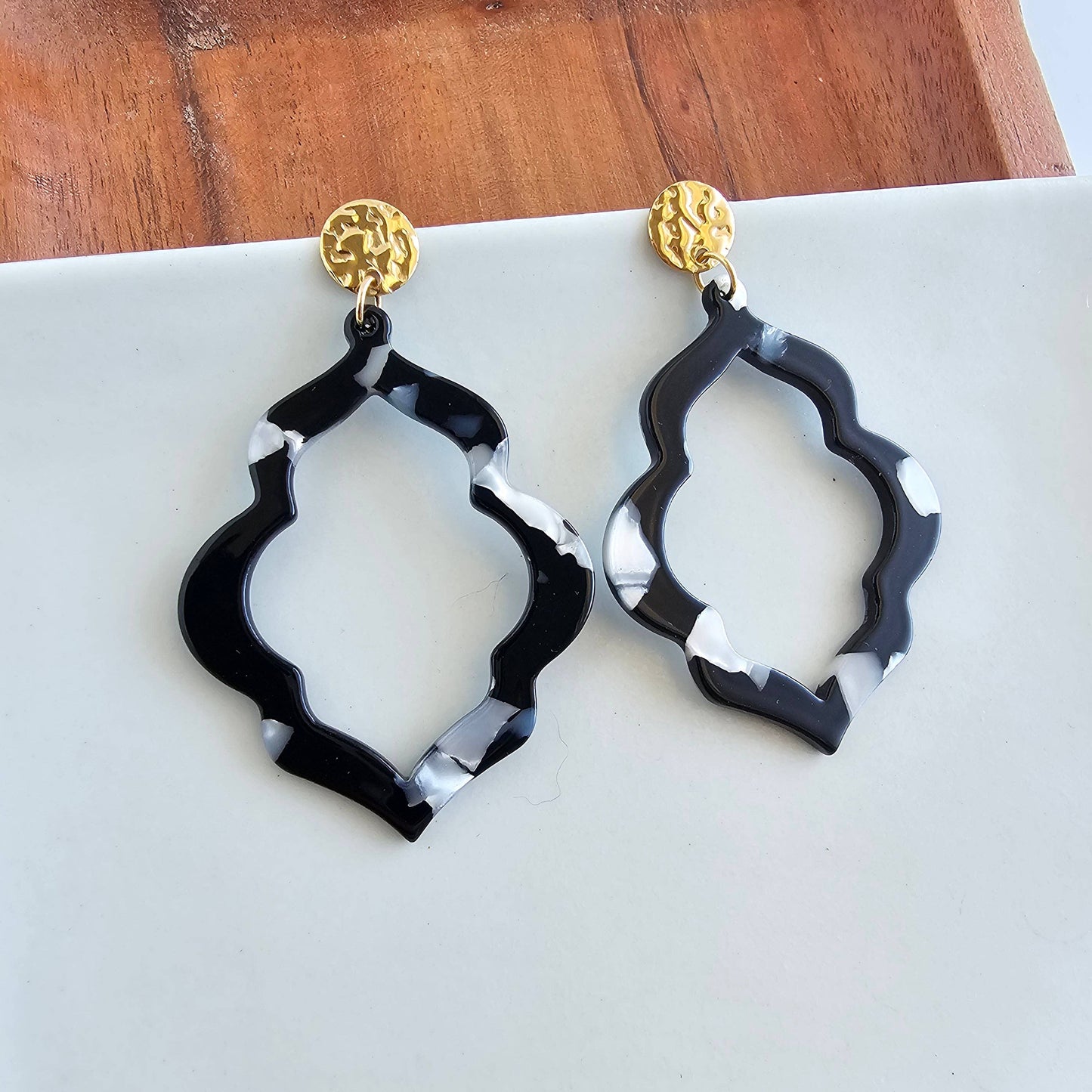 Talia Earrings - Onyx Black // Fall, Jewelry, Gifts