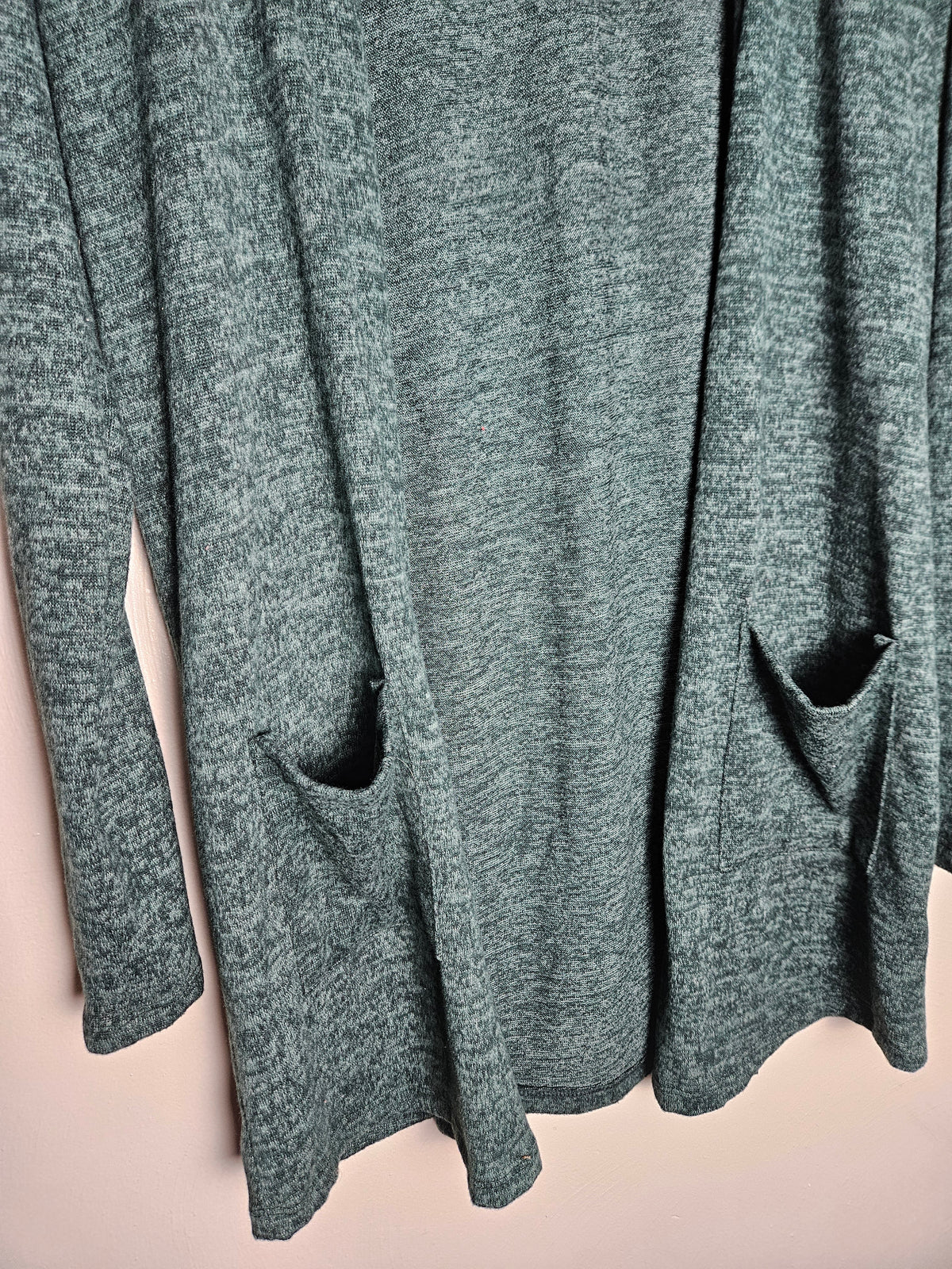 Womans Medium Dark Green Open Cardigan