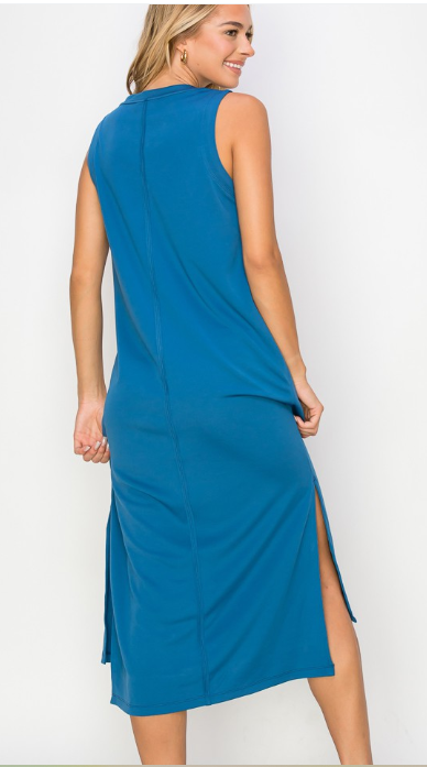 Sleeveless Scoop Neck Side Slit Tank Maxi Dress